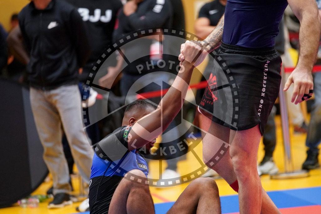 20240203PBB08195 | Fighters compete during the Brazilian Jiu-Jitsu Championship of the AJP Tour in Maintal by Frankfurt am Main, Germany, on February 2, 2024.