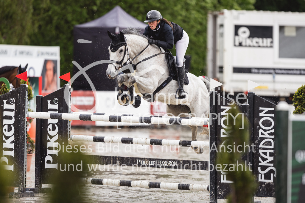 2605_MayDays_14_Zwei-Ph_M2-408 | Deine schönsten Turniermomente als professionelle Fotos! Entdecke hochwertige Pferdesport-Fotografie im Online-Shop. Jetzt Fotos finden & bestellen!