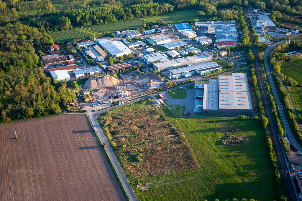 Industriegebiet Große Ahlmühle von Norden | Luftbild: Industriegebiet Große Ahlmühle von Norden in Rohrbach im Bundesland Rheinland-Pfalz in Deutschland. Foto: IMG_140343.jpg vom 23.04.2024 durch ©2025 Werner Riehm fly-foto.de/copyright - Realisiert mit Pictrs.com