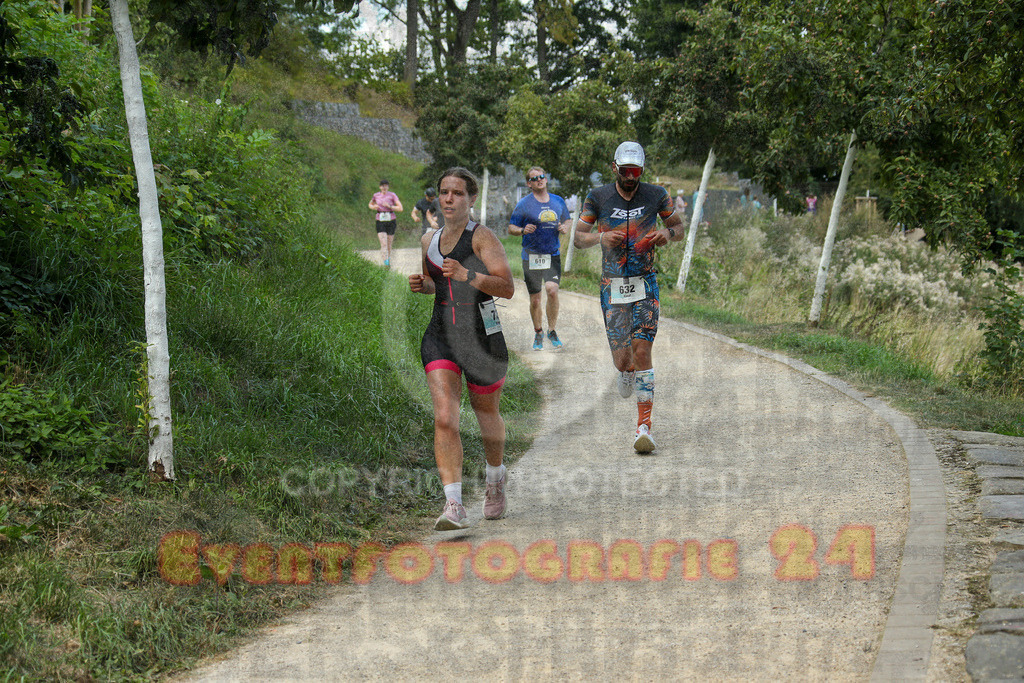 250824_1431_EX1_6546 | Sportfotografie im Rhein-Sieg Kreis, Köln, Bonn, NRW, Rheinland Pfalz, Hessen, etc. Unser Tätigkeitsfeld umfasst den Laufsport vom Volkslauf über den Marathon, Duathlon, Triathon bis zum Ultralauf wie Kölnpfad Ultra oder Schindertrail.