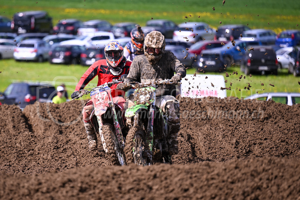 Motocross Schlatt bei Winterthur - 29. April 2023 | #37 Rohrer Simon aus Kerns (CH) auf Honda in der Kategorie MX2 / TL am Motocross Schlatt bei Winterthur, 29. April 2023.
Instagram: @mx_schlatt | @mc_wila | @sam_schweiz
Bild: Sportfotografie Markus Aeschimann | www.markus-aeschimann.ch - Realisiert mit Pictrs.com