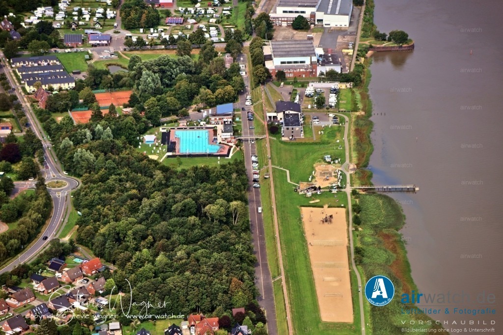 Nordfriesland-Husum-Westerhever-SPO-Toenning-airwatch-wagner-240A6500 | Entdecken Sie atemberaubende Luftbilder und Fotografien auf airwatch.de - Tauchen Sie ein in eine Welt voller faszinierender Aufnahmen aus der Vogelperspektive.