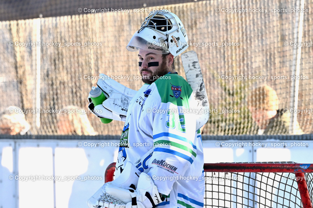 EC Tigers Paternion vs. EC FELD AM SEE/DSG LEDENITZEN | #32 Baumann Rene EC FELD AM SEE Ledenitzen, EC Tigers Paternion vs. EC FELD AM SEE/DSG LEDENITZEN, EC Tigers Paternion vs. EC FELD AM SEE/DSG LEDENITZEN am 04.01.2026 in Paternion (Eislaufplatz Paternion), Austria, (Photo by Bernd Stefan)