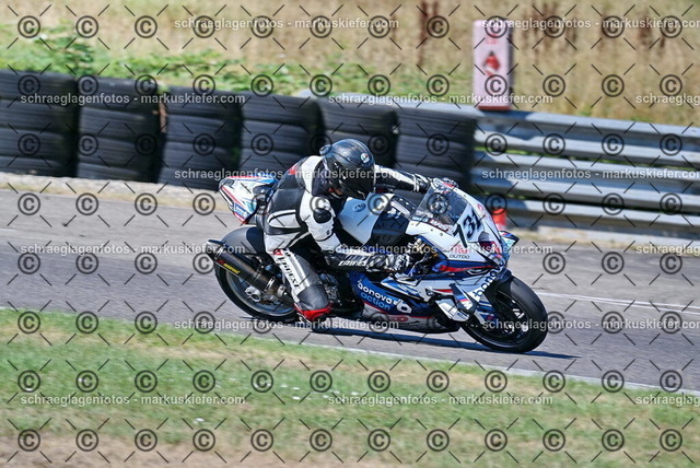 26bt04-0052 | markuskiefer.com - Realisiert mit Pictrs.com