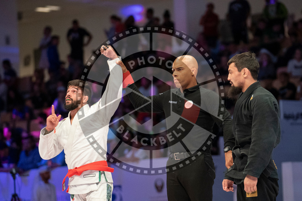 20231107PBB6355 | Fighters compete during the AJP World Master Championship in the Mubadala Arena in Abu Dhabi, Arab United Emirates, on November 7, 2023.