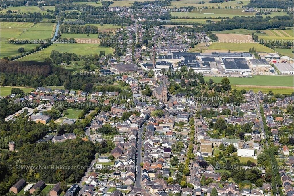 Luftbilder Grefrath Oedt 439A3118-4_prot | Luftbilder Grefrath Oedt - Realisiert mit Pictrs.com