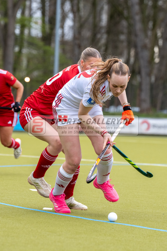 SFE_20260321_0070 | Köln, Deutschland, 21.03.26: Feldhockey 1. Bundesliga Damen zwischen Rot-Weiss Köln - Bremer HC im REWE Sportpark am 21.03.2026 in Köln, Deutschland. (Foto von Stephan Fehrmann)Köln, Germany, 21.03.26: Feldhockey 1. Bundesliga Damen between Rot-Weiss Köln - Bremer HC in REWE Sportpark at 21.03.2026 in Köln, Deutschland. (Foto from Stephan Fehrmann)