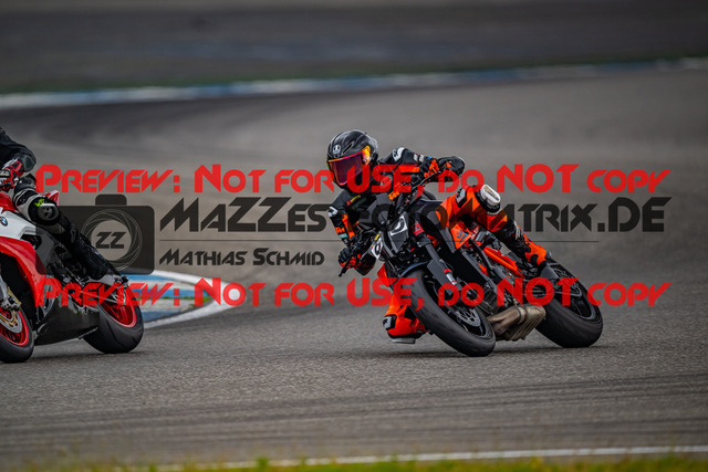 MaZZes_FotoMatrix_240701_6007705_7797 | GELB