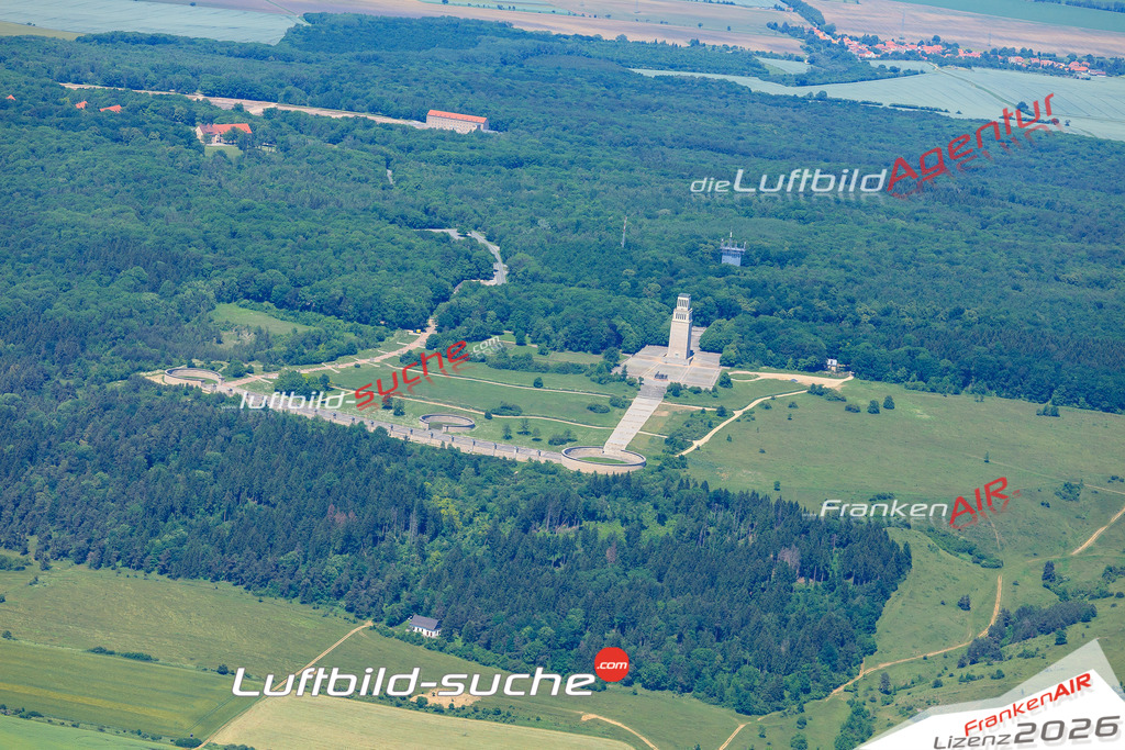 Die Luftaufnahme Troebsdorf - Weimar wurde vom UL-Flugzeug (keine Drohne) aus fotografiert.Hohe Druck- Auflösung-die Geschenkidee!
