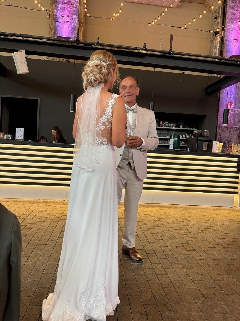 6fe25149-71eb-48c4-acd3-341555ca1a97 | traudl_s_fotos