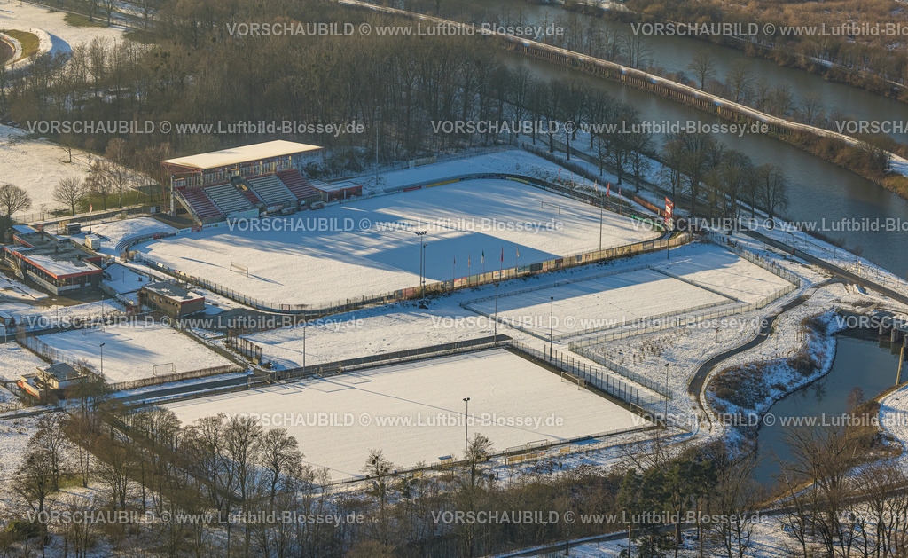 Hamm260105458 | Luftbild, Sportpark Sportzentrum-Ost, Fußballstadion Betten Kutz Stadion mit Tribüne, Hammer SpVg 03/04 e.V., Winterlandschaft, Mitte, Hamm, Ruhrgebiet, Nordrhein-Westfalen, Deutschland