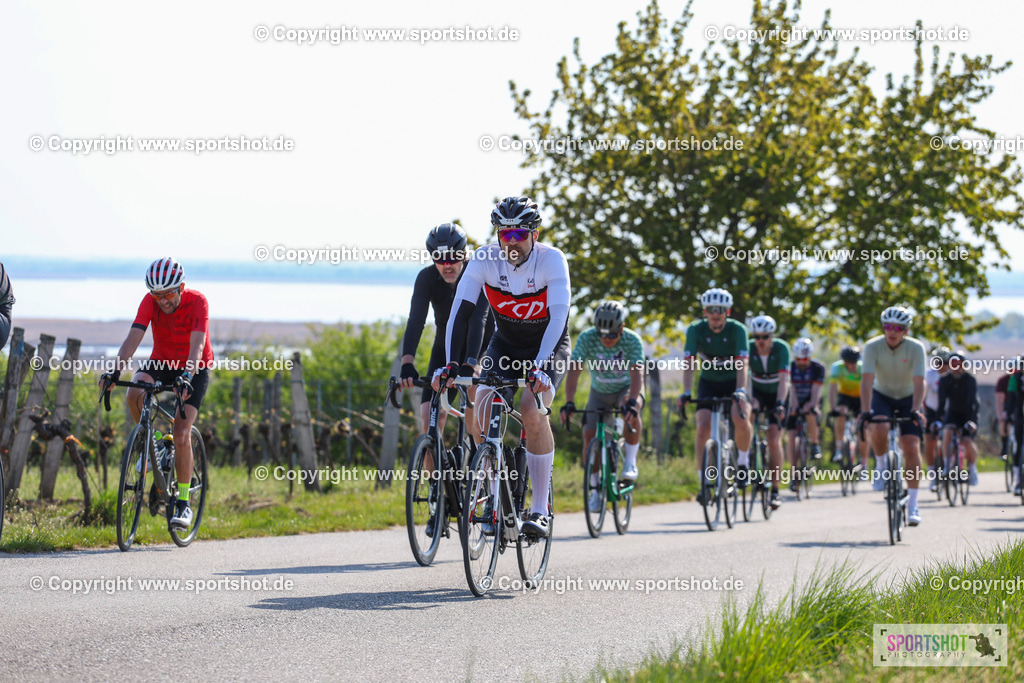 IMG_1544 | @sportshot_your_pictrs #yourpictures#roadtowm2029 #nrm #neusiedlerseeradmarathon #neusiedlersee #neusiedlerseetourismus #burgenland #mörbisch #nrm26 #burgenlandtourismus #voglundco #poweredbyburgenlandtourismus #radsport #rad #marathon #ucigranfondo #visitburgenland #ucigranfondoworldseries