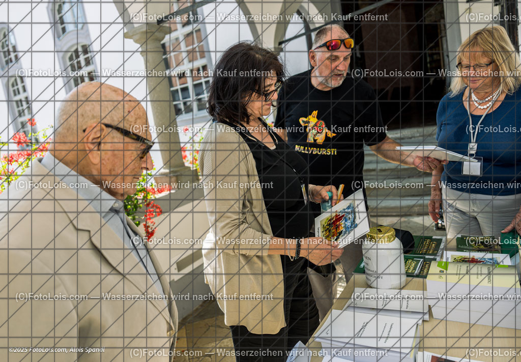 _ALP3519_BullyBursti-Ensemble | XLI. CHOPIN-Festival - Barockbibliothek, Sa 16. Aug. 2025, 10.00 Uhr, SAMSTAG-MATINEE, Tonkünstlerseptett: Das BULLYBURSTI-ENSEMBLE - Dirigent: Hinami Yokoo (Kammerensemble, Solo-Klavier, Gesang), 'Frédéric Chopin und die Kunst aus dem Finger (Digitus)', Werke von Frédéric Chopin, Wolfgang A. Mozart und Peter Kotauczek.  Eintritt frei