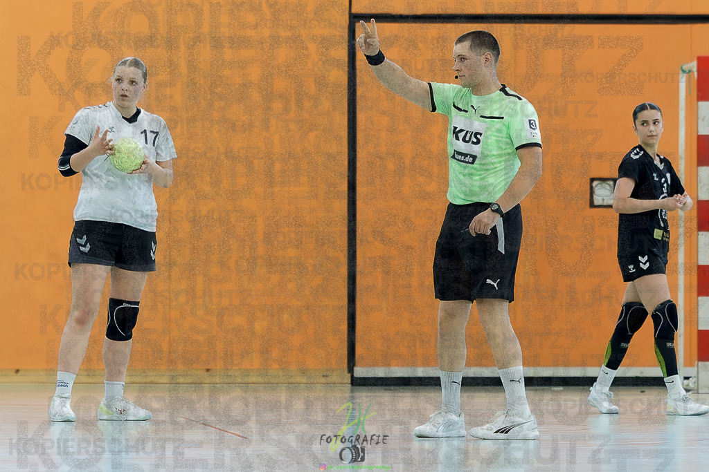 Quali-Turnier JBL wJA; SG Kappelwindeck/Steinbach - DJK SF Budenheim | Quali-Turnier JBL wJA; SG Kappelwindeck/Steinbach - DJK SF Budenheim am 31.05.2025 in Oberkleen (Weidig-Halle)Photo © 2025 - Jörg Heinrich - Realisiert mit Pictrs.com