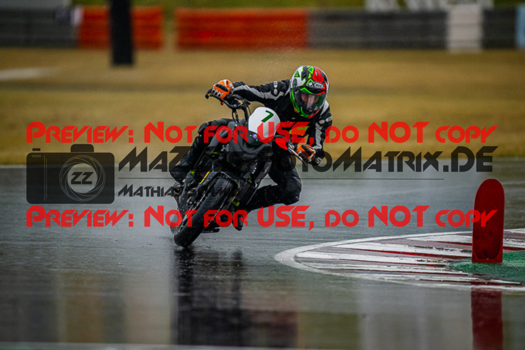 MaZZes_FotoMatrix_220624_4099 | IDM1000