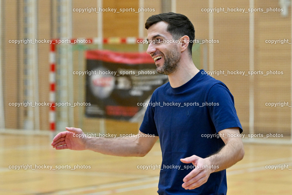 LPSV-Kärnten vs. FUTSAL versli.at Klagenfurt | Headcoach LPSV-Kärnten Samir Nuhanovic, LPSV-Kärnten vs. FUTSAL versli.at Klagenfurt, LPSV-Kärnten vs. FUTSAL versli.at Klagenfurt am 01.02.2026 in Villach (Ballspielhalle St. Martin), Austria, (Photo by Bernd Stefan)