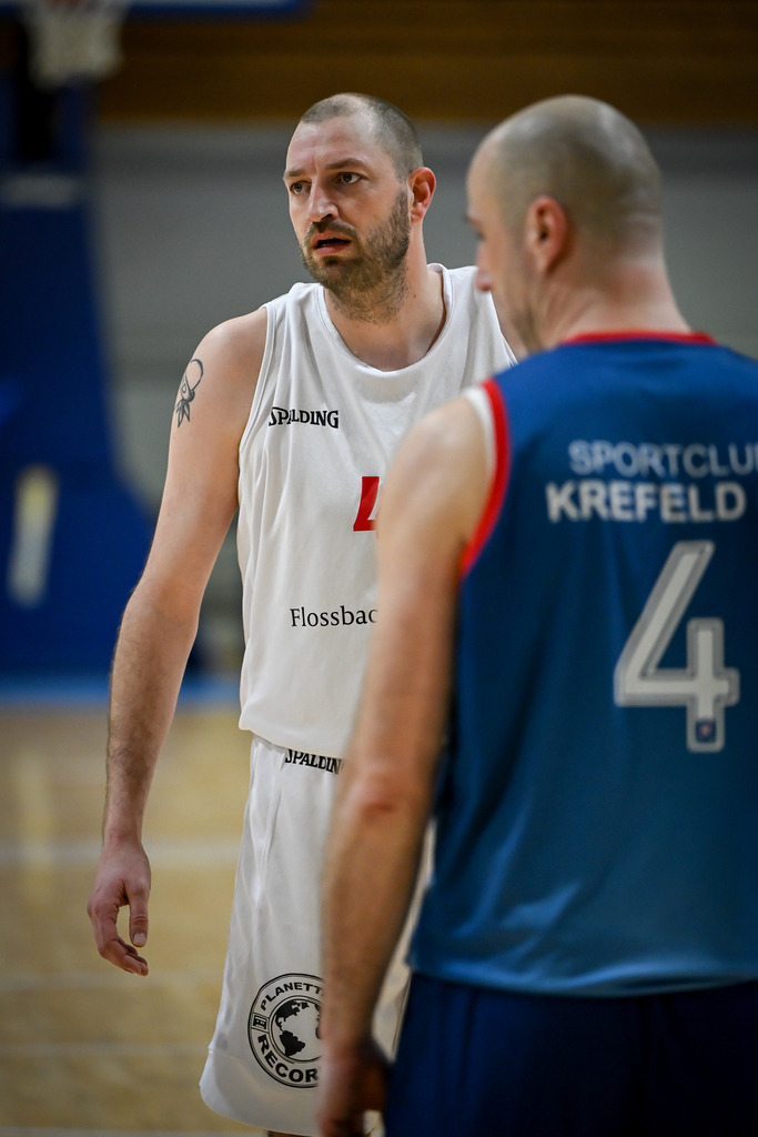 gml_065 | Fotos von Basketballspielen aus dem Raum NRW fotografiert von Gero Mueller-Laschet und Daniel Schaefer - Realisiert mit Pictrs.com