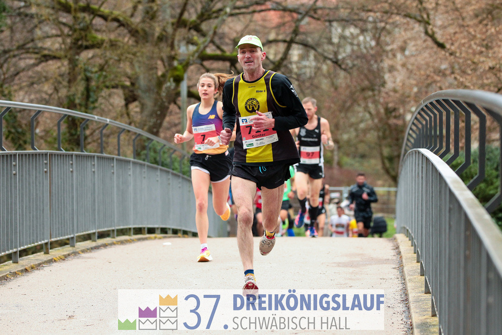 VR Bank Hauptlauf 10000m | 3 Koenigslauf 2023 - Realisiert mit Pictrs.com