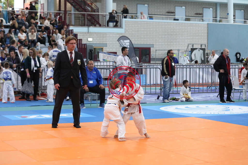 1J7A3225 | Fotos vom Adler Cup - Pictures from Adler Cup

Hier findet Ihr alle Eindrücke und großen Momente der Adler Cup Wochenenden. Here you will find all impressions and great moments of the Adler Cup weekends. - Realisiert mit Pictrs.com