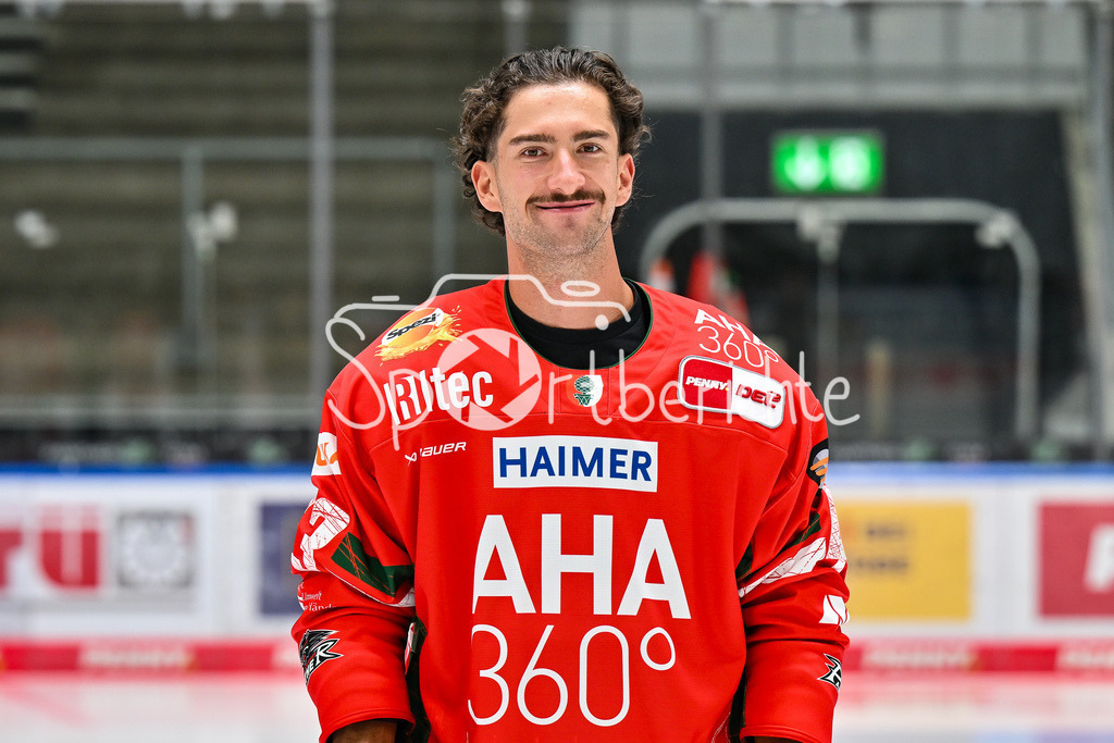 Augsburger Panther 2025/26 | im Bild Leon VAN DER LINDE (Augsbuerger Panther #43) / Einzelfoto / Freisteller / Media Day Augsburger Panther: Curt-Frenzel Stadion am 06.08.2025