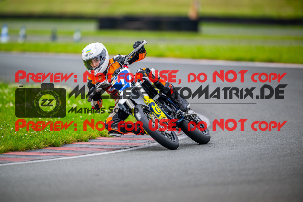 MaZZes_FotoMatrix_240621_6007705_3236 | ROOKIES