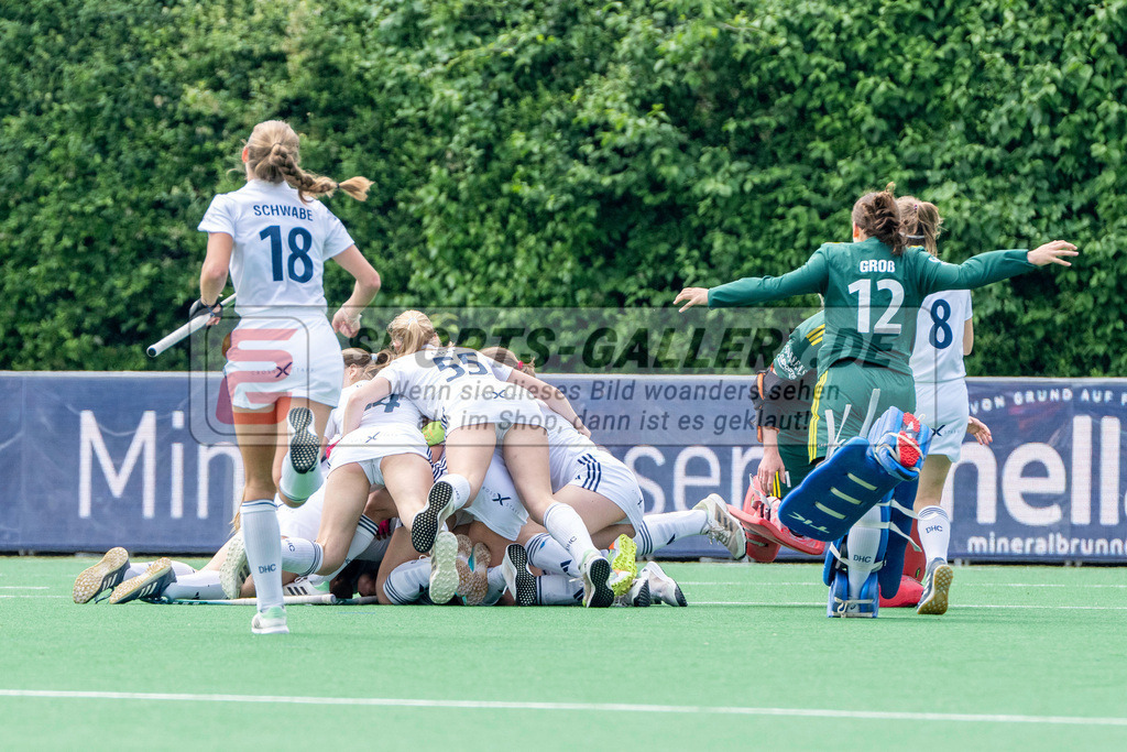Final4_20240519-1302-0043 | Bonn, Deutschland, 19.05.2024:  in Aktion waehrend des Spiels der Deutsche Feldhockey-Meisterschaften 2024 zwischen Final 4 Damen Finale Düsseldorfer HC - Mannheimer HC im Bonner THV am 19.05.2024 in Bonn, Deutschland. (Foto von Stephan Fehrmann)

Bonn, Germany, 19.05.2024:  in action during the game of Deutsche Feldhockey-Meisterschaften 2024 between Final 4 Damen Finale Düsseldorfer HC - Mannheimer HC in Bonner THV at 19.05.2024 in Bonn, Deutschland. (Foto from Stephan Fehrmann)