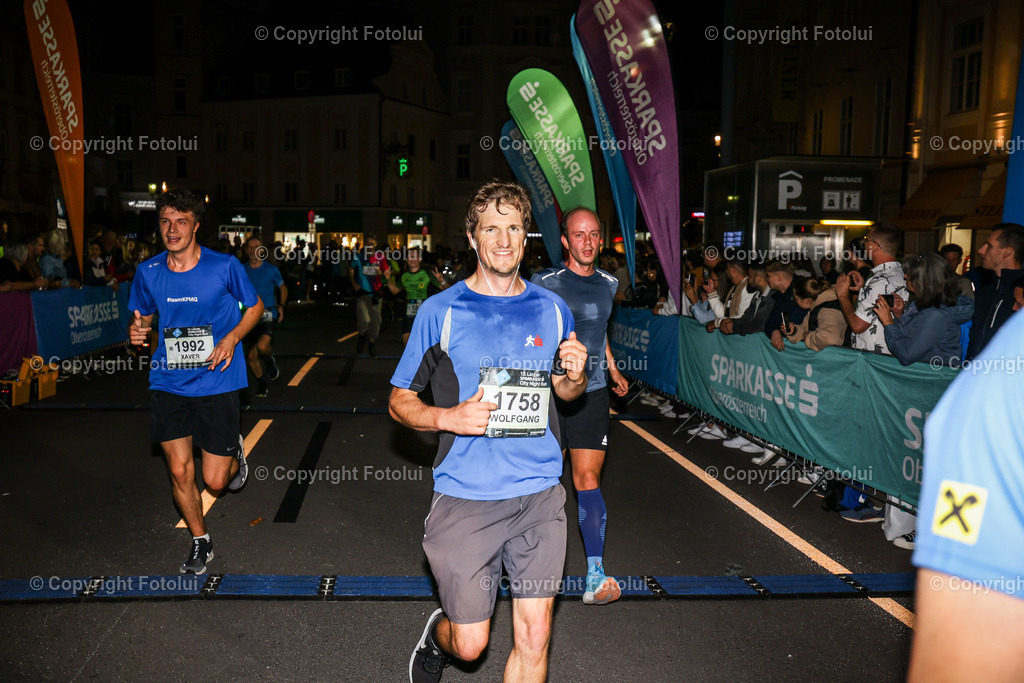 A-BINDER_20240926_0173 | Linz  AUSTRIA,26.Sept..2024 -Night Run Linz, Image shows Photo: Sportmediapics.com/ Manfred Binder