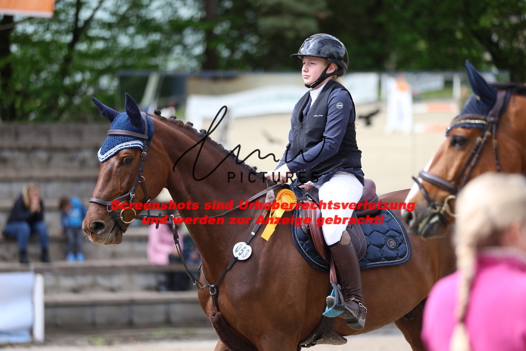 A40A1591 | lmwpictures - Realisiert mit Pictrs.com