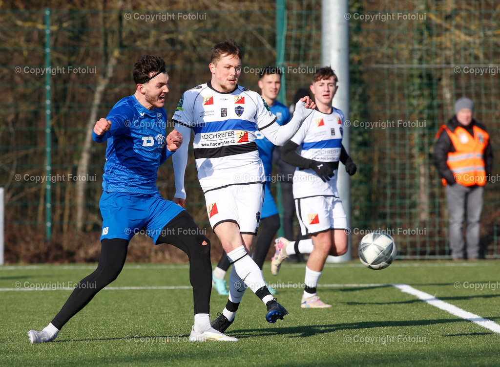 A_LUI_180125_19 | SPORT FUSSBALL TESTSPIEL ASKOE OEDT 1B-SU VORTUNA BAD LEONFELDEN 18.01.2025 IM BILD : FINN RUDEL (OEDT1B) UND (LEONFERLDEN) FOTO:FOTOLUI