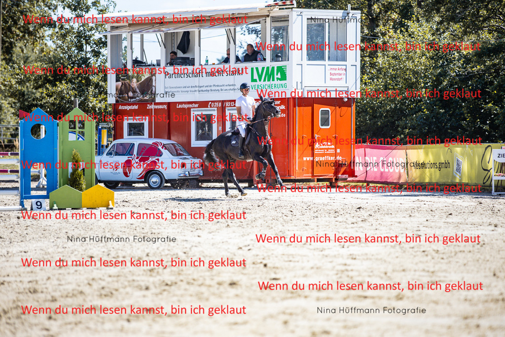 BK1A5597 | Turnierbilder Turnierfotos Nina Hüffmann Turnierfotografie Pferdefotografie Tierzeichnung Haustierzeichnung Pferdezeichnung Hundezeichnung Videograf  - Realisiert mit Pictrs.com