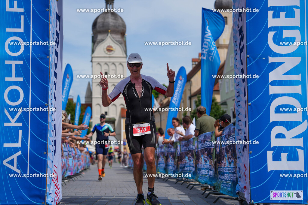 DSC05145 | Stadttriathlon Erding 2025. #yourpictrs #sportshot_your_pictrs @Sportshotphotography #stadttriathlonerding Copyright: www.sportshot.de