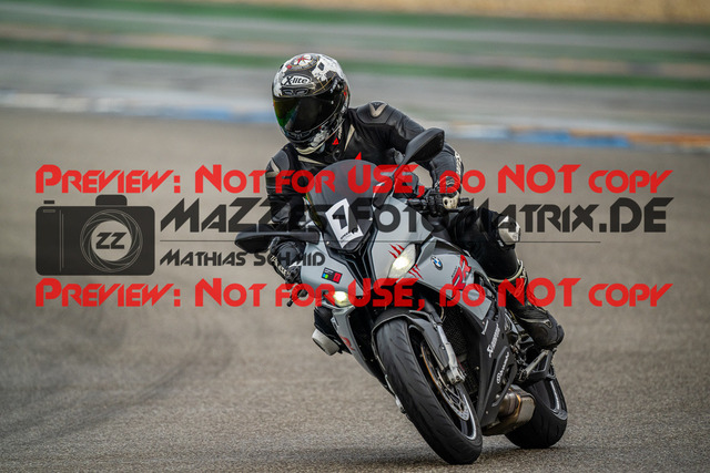 MaZZes_Fotomatrix_20240401_6007705_3679 | Fotograf Mathias Schmid
Sportfotograf,
Eventfotograf,
Hochzeitsfotograf,
Portraitfotograf