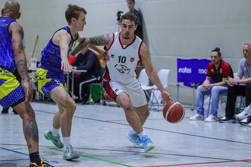 Regio BAYER GIANTS vs SV Haspe 70-17 | Fotos von Basketballspielen aus dem Raum NRW fotografiert von Gero Mueller-Laschet und Daniel Schaefer - Realisiert mit Pictrs.com