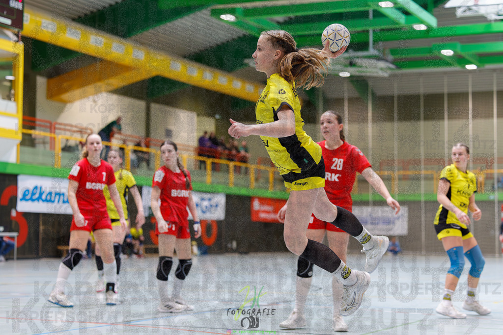 Hessenmeisterschaft wJC - Finale; HSG Kleenheim - HSG Weiterstadt/ Braunsh.Worf. | Hessenmeisterschaft wJC - Finale; HSG Kleenheim - HSG Weiterstadt/ Braunsh.Worf. am 22.03.2025 in Biedenkopf (Sporthalle Lahntalschule)Photo © 2025 - Jörg Heinrich - Realisiert mit Pictrs.com