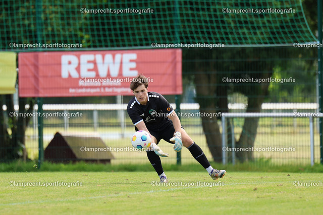 Fußball I Herren I Senioren Landesliga Holstein I 5. Spieltag I SC Rönnau - VfB Lübeck U21 I 23.08.2025.143 | Fyn-Luca Lewinski (1, VfB Lübeck U21) - Realisiert mit Pictrs.com