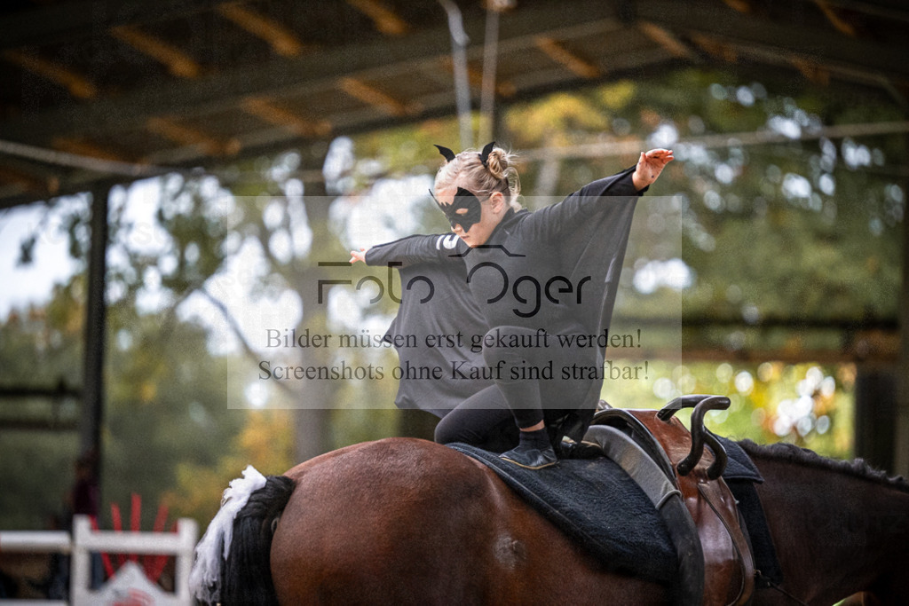 DOS_0074 | Entdecke hochwertige Reitturnierfotos von Foto Oger. Professionell, emotional und authentisch – jetzt Lieblingsmomente im Shop bestellen.Deutschlandweite Turnierfotografie. - Realisiert mit Pictrs.com
