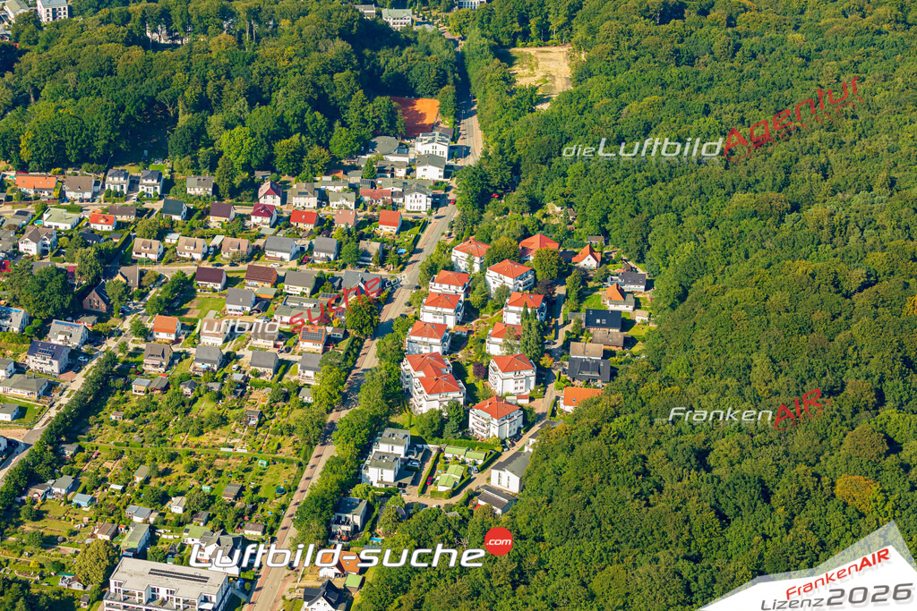 Klünderberg Binz Bild- Das Luftbild wurde 2025 vom UL-Flugzeug heraus erstellt ( keine Drohne bzw. Drohnenaufnahme ) - Hochauflösende Luftaufnahme -Nicht vergleichbar mit Google Maps oder Satelittenbilder- Die Geschenkidee !Mit Lizenz und Bildrechte bestellbar - CC