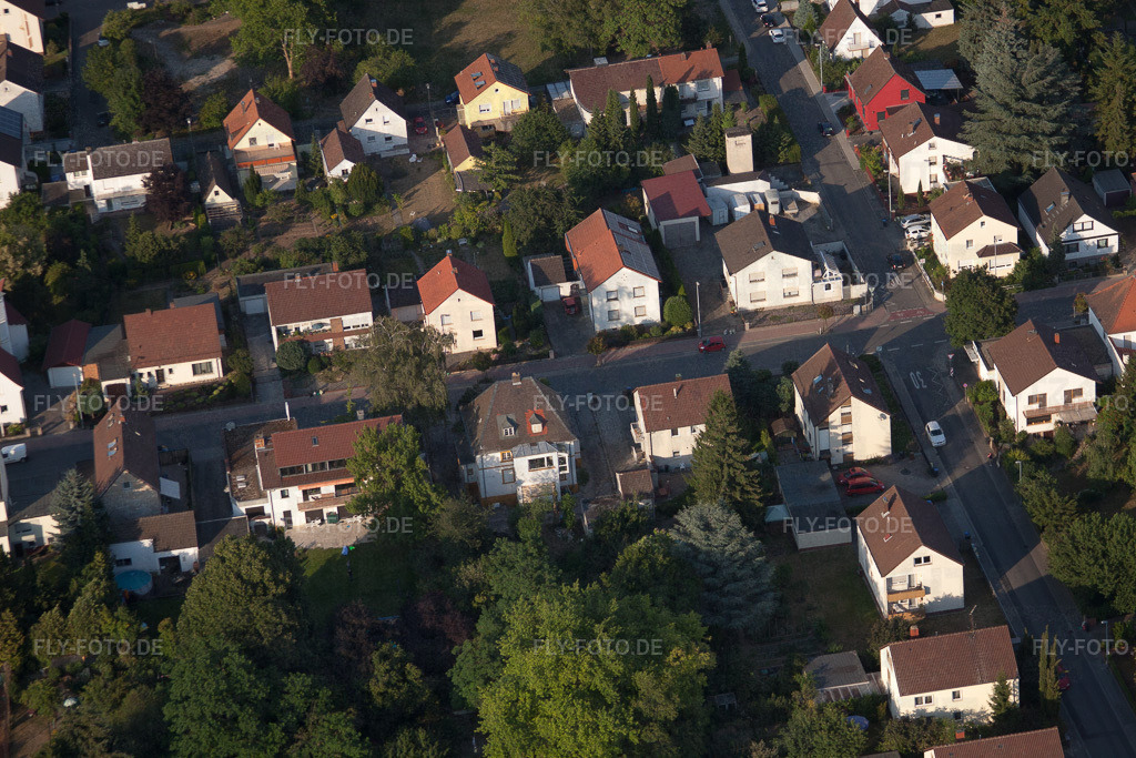 Vom-Stein-Straße | Luftbild: Vom-Stein-Straße im Ortsteil Dannstadt in Dannstadt-Schauernheim im Bundesland Rheinland-Pfalz in Deutschland. Foto: IMG_68932.jpg vom 24.06.2014 durch Werner Riehm/FLY-FOTO.de - Realisiert mit Pictrs.com