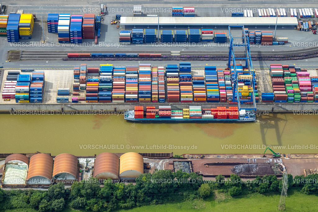 Duisburg240704490-West | Luftbild, Duisburg-West, logport I (Eins) Rheinhausen, duisport Logistik am Fluss Rhein, Container und Containerschiffe, Friemersheim, Duisburg, Ruhrgebiet, Nordrhein-Westfalen, Deutschland