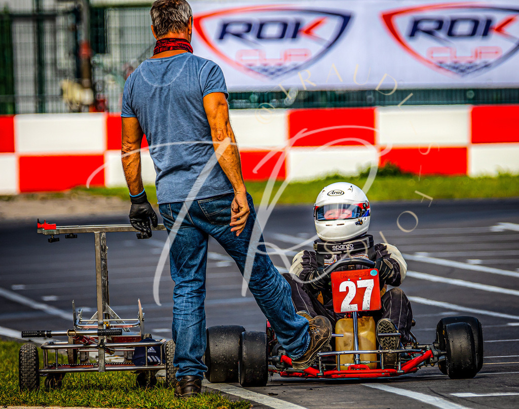 9DA72ED7-2E8B-4C7E-AFE6-07F916BFC1CD | traudl_s_fotos