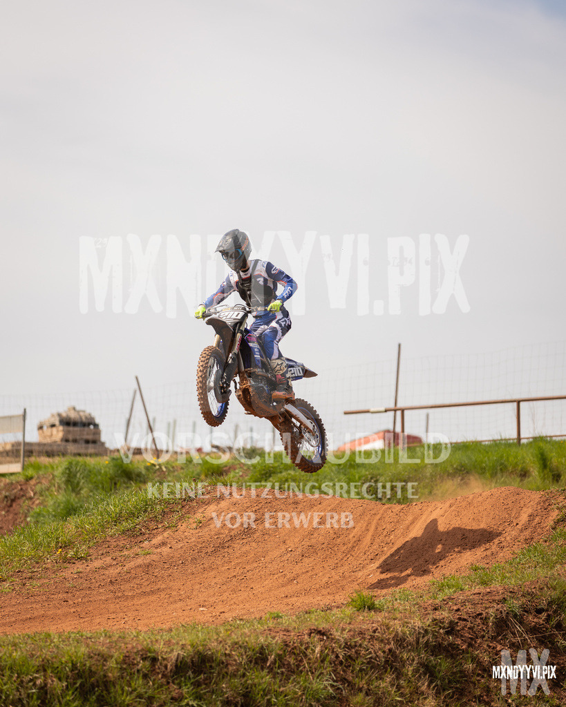 866A4111 | mxndyyvipix