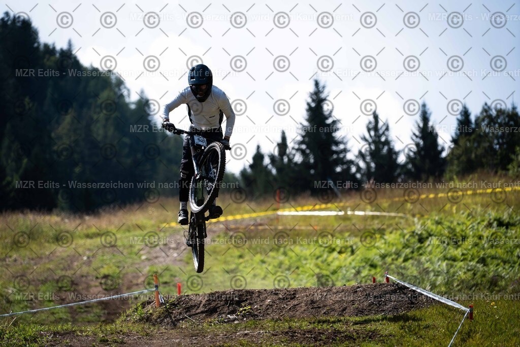 x-149 | mzredits - Realisiert mit Pictrs.com