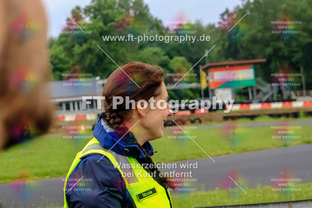 VBK-6170 | Hier findet Ihr Bilder von Touristenfahrten auf der Nürburgring Nordschleife oder von anderen Veranstaltungen die ich besucht habe. Viel Spass beim Durch Schauen 