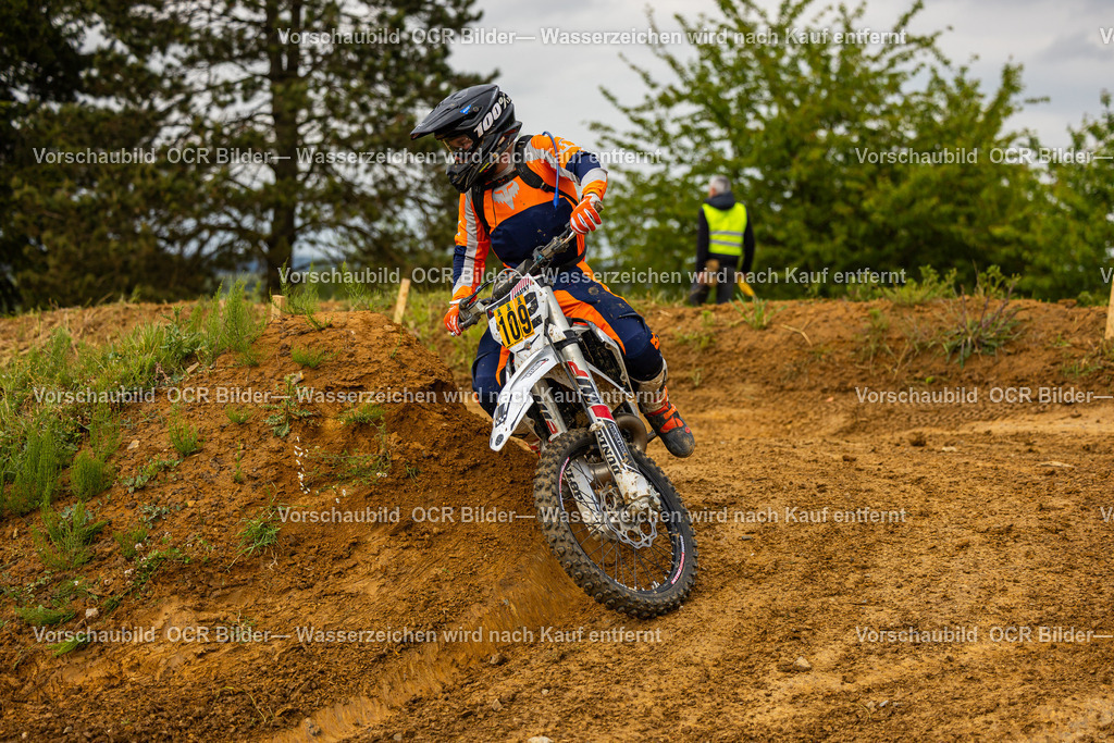 Schefflenz Sonntag R6-9709 | OCR Bilder Fotograf Eisenach Michael Schröder