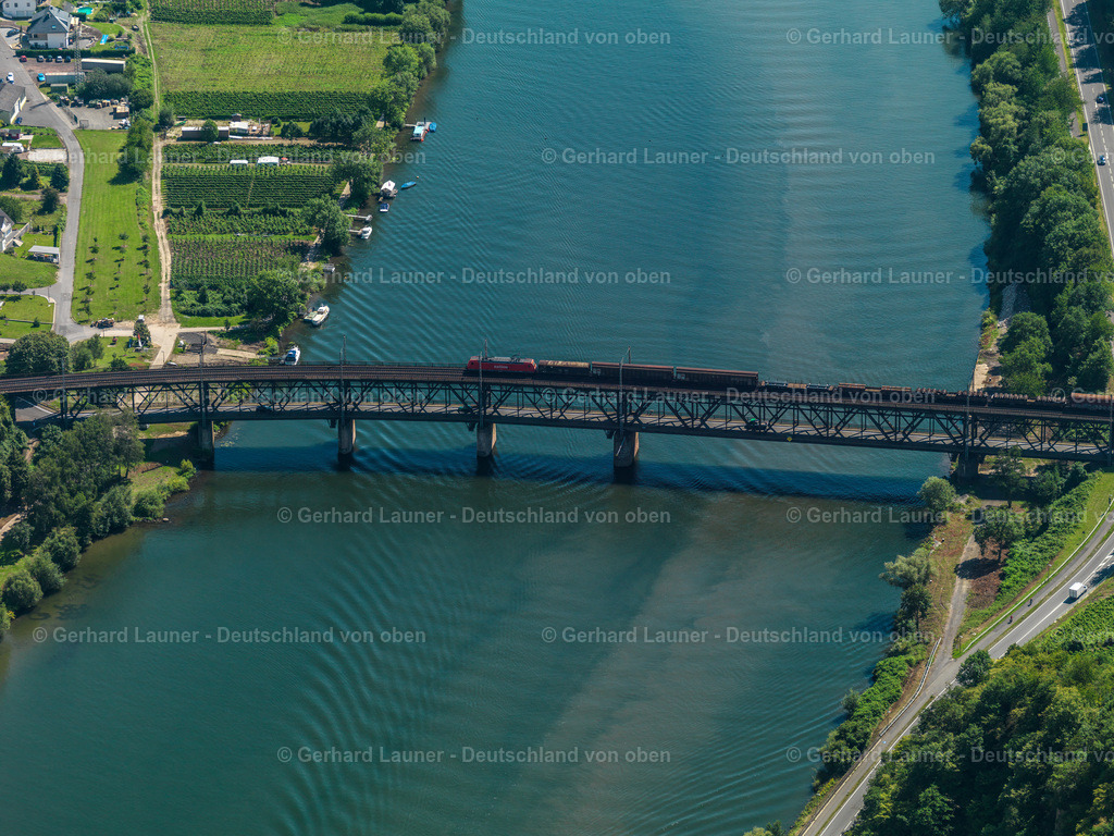 3197400 | Moselbrücke bei Bullay