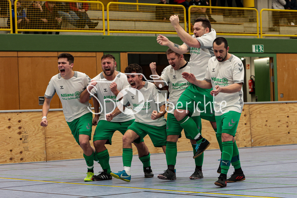 Maerbraeu-Cup BC Aichach II | SG Mauerbach jubelt im Halbfinale