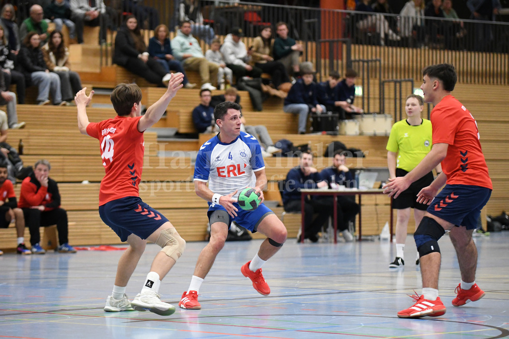 NI5_3585 | Valentin Lotos  (HC Deggendorf  #4) - Realisiert mit Pictrs.com