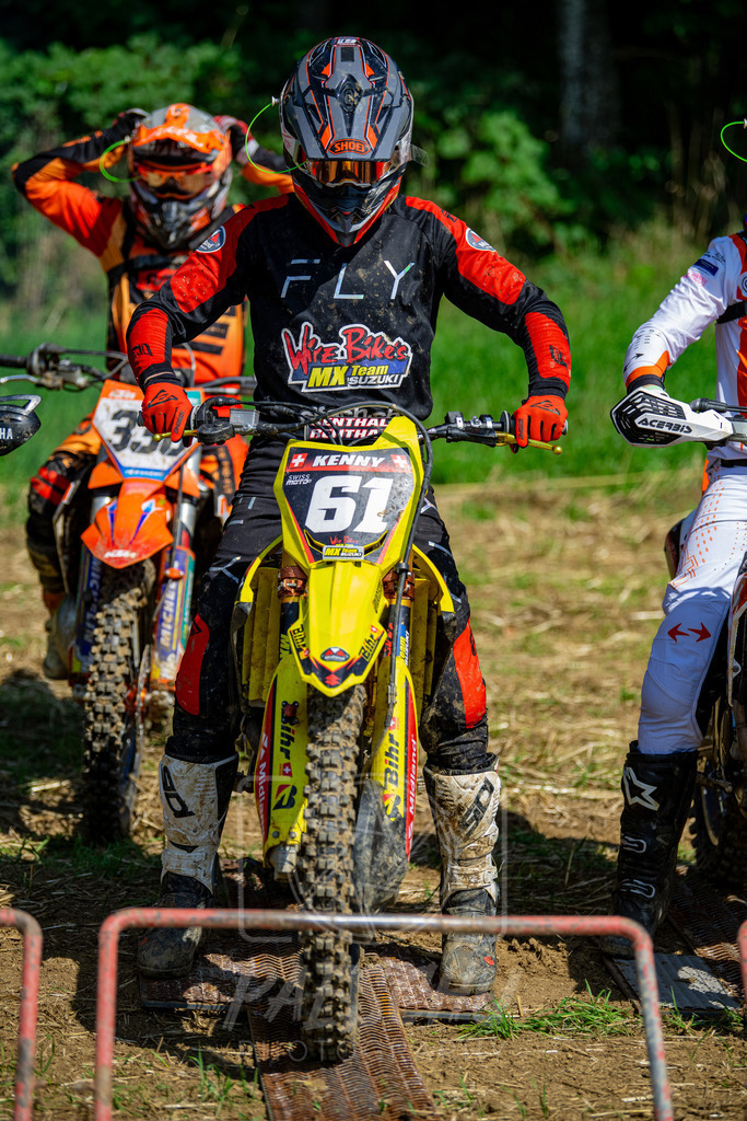 2Ex (66) | Paeschuphoto Shop - Wer nicht sucht der auch nicht findet.Ob Motocrossbilder oder von einem besuchtem Spiel, Hauptsache Action. - Realisiert mit Pictrs.com
