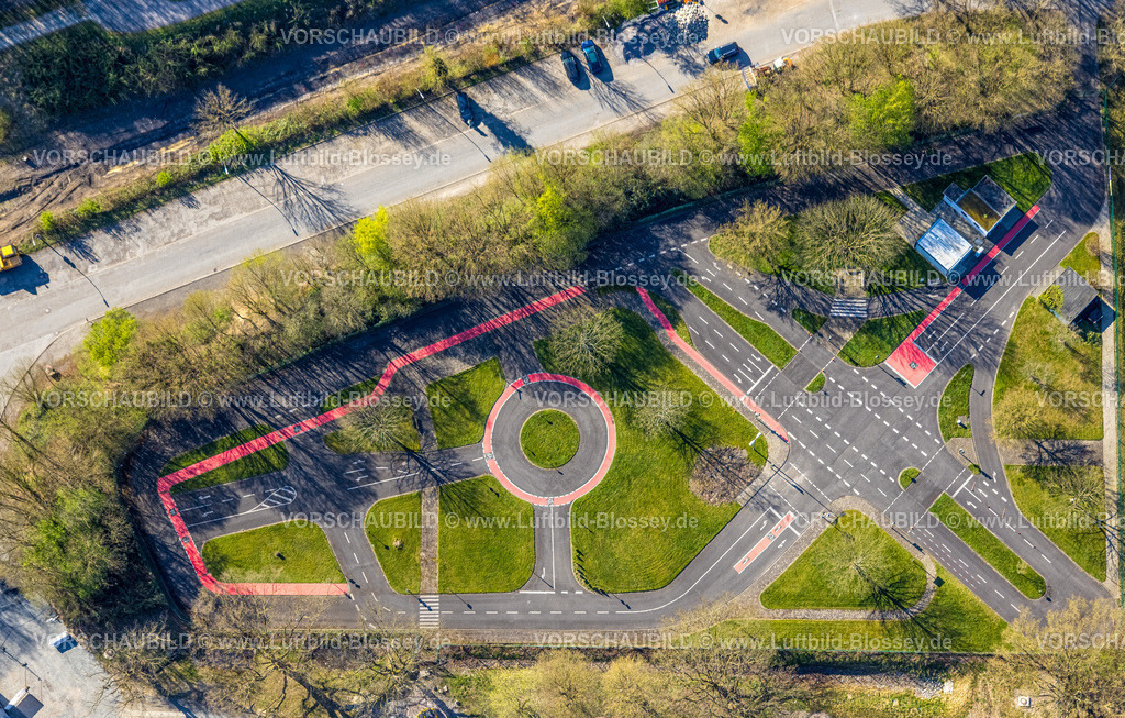 Luenen250403719 | Luftbild, Pedelec Trainingsanlage der Jugendverkehrsschule Lünen-Süd, Karl-Kiehm-Weg, Verkehrsübungsplatz, Lünen-Süd, Lünen, Ruhrgebiet, Nordrhein-Westfalen, Deutschland