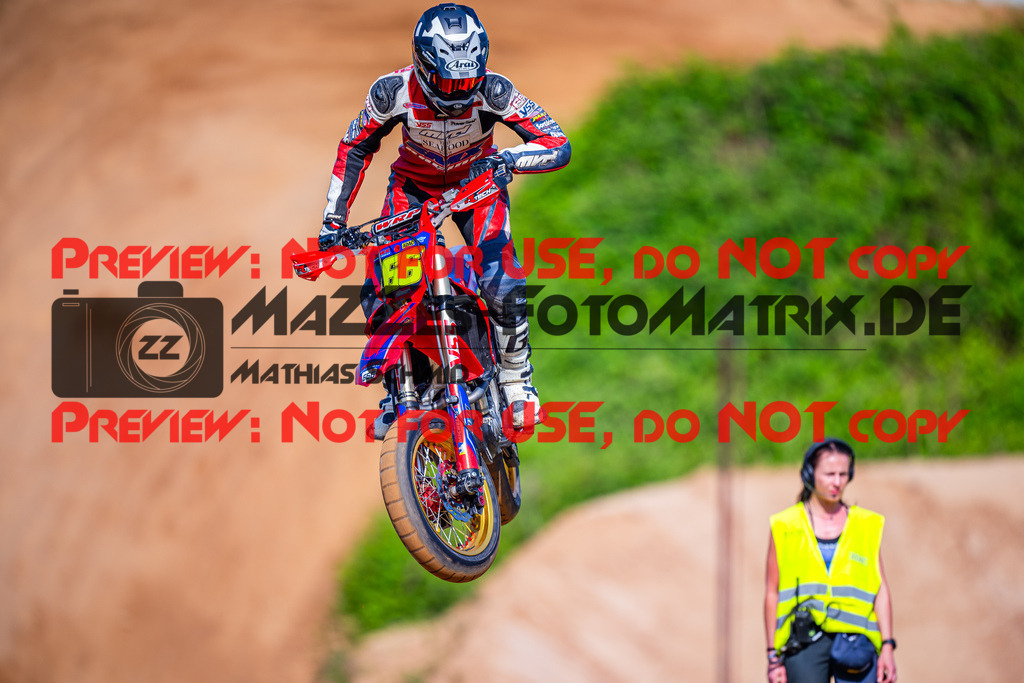 MaZZes_FotoMatrix_240511_6007705_0638 | S2